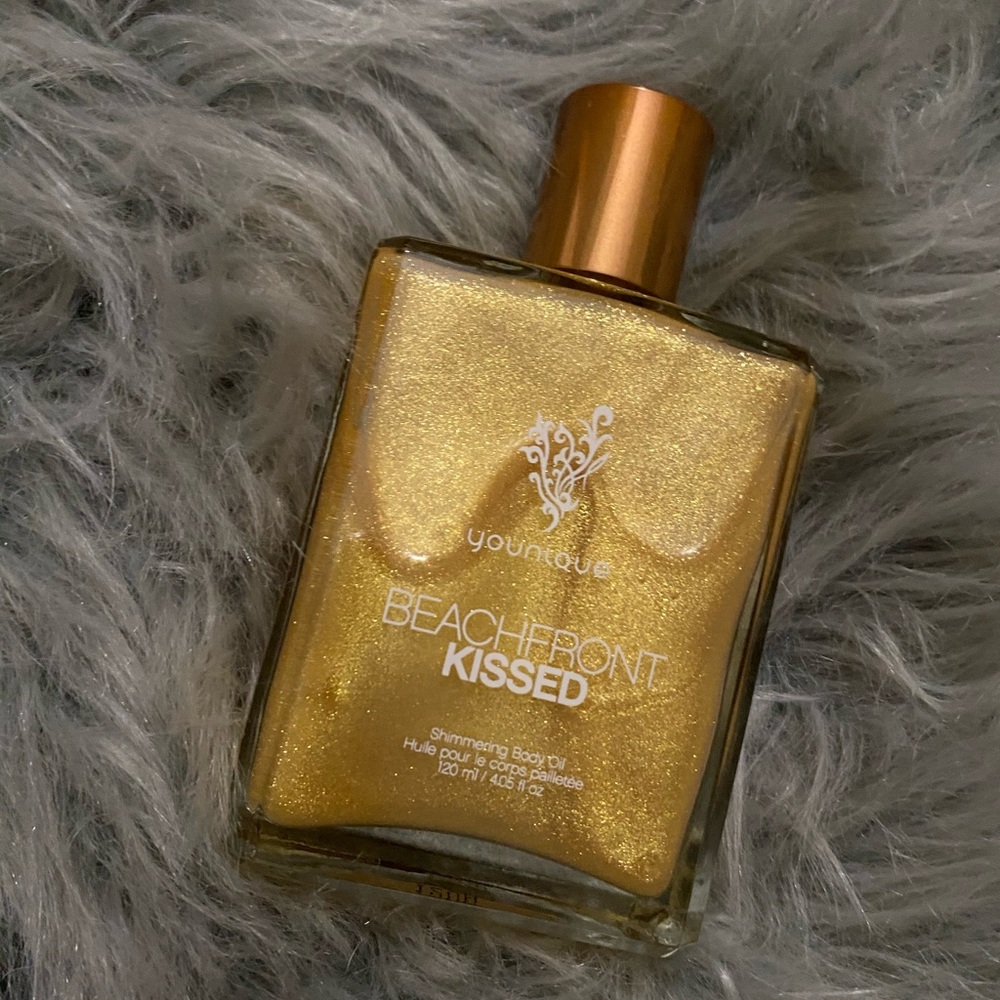 Younique Beachfront Kissed Shimmering Body Oil